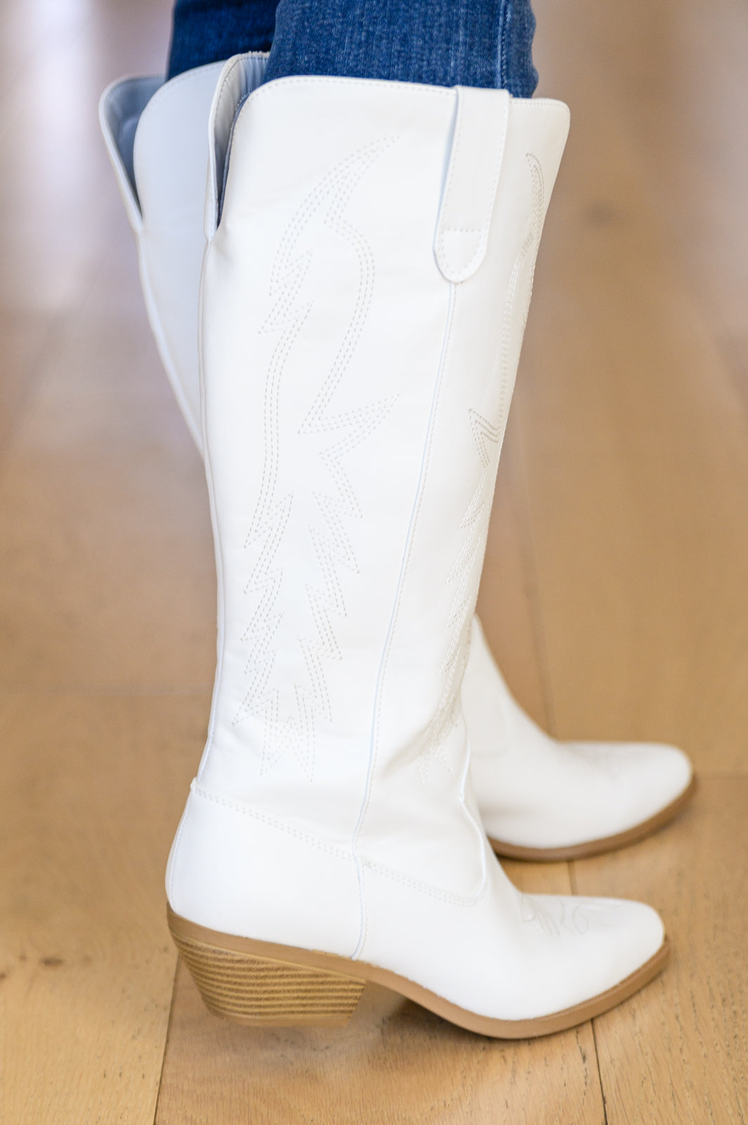 Shania Cowgirl Boots In White-Womens-Watermelon Apparel
